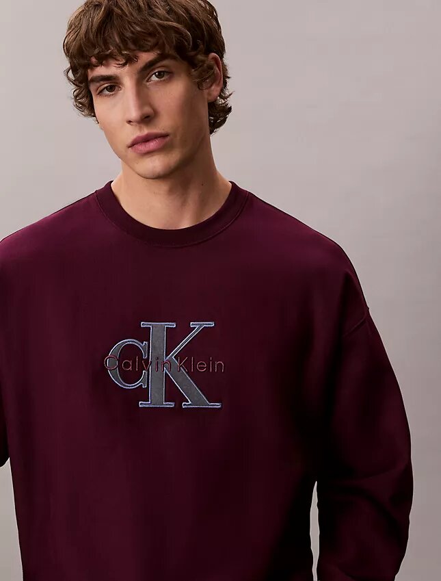Sweat-shirt ample en tissu éponge haut de gamme Monologo Sweat-shirt ample en tissu éponge haut de gamme Monologo