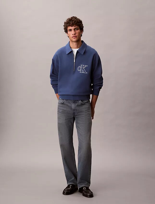 Sweat-shirt à col polo et fermeture à glissière quart de longueur avec logo Monogram Sweat-shirt à col polo et fermeture à glissière quart de longueur avec logo Monogram