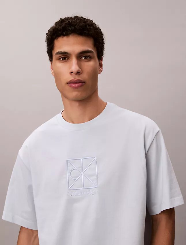 T-shirt ample avec logo emblématique T-shirt ample avec logo emblématique