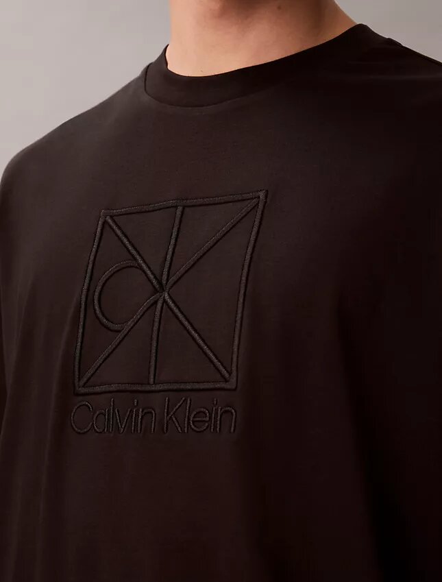 T-shirt ample avec logo emblématique T-shirt ample avec logo emblématique