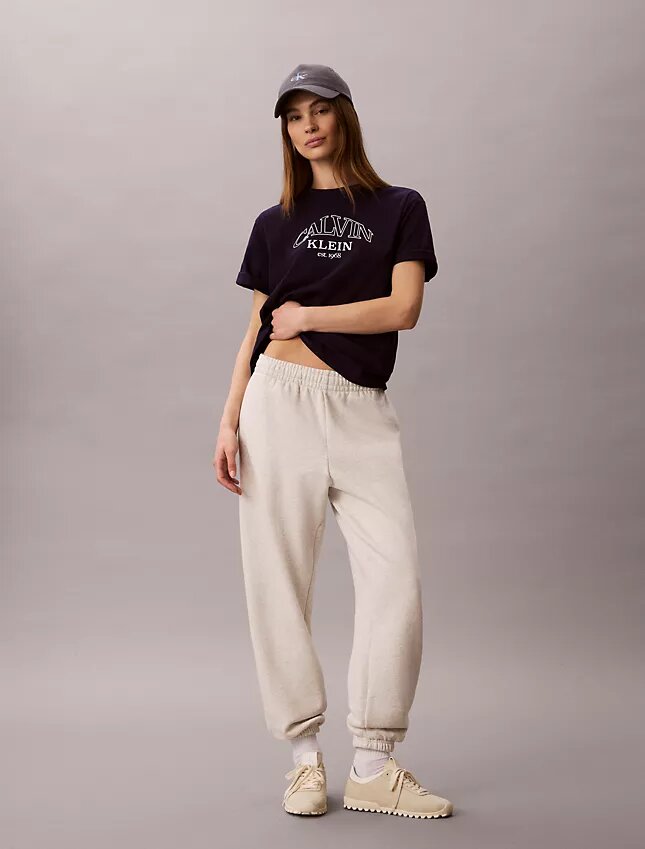 T-shirt ample avec logo en arc T-shirt ample avec logo en arc