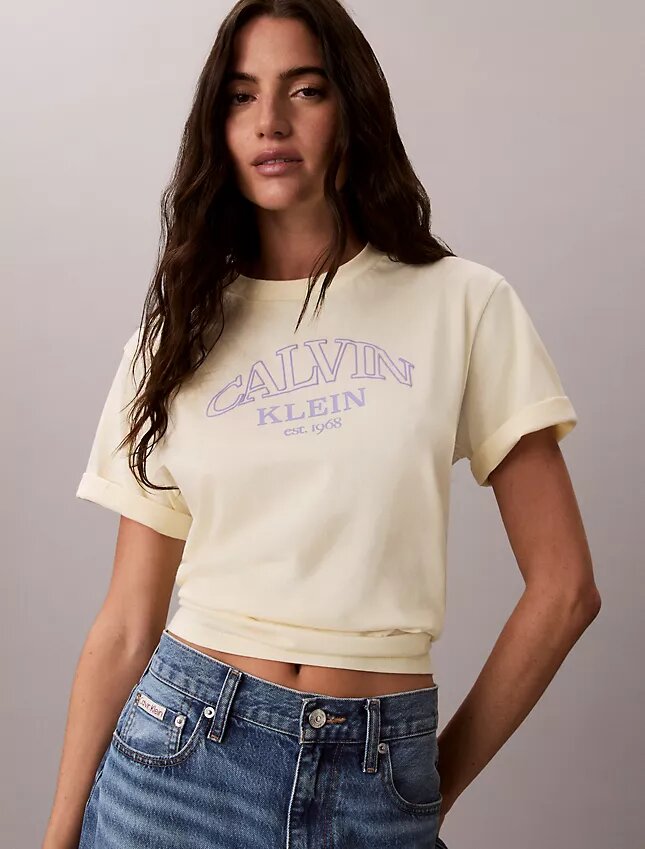 T-shirt ample avec logo en arc T-shirt ample avec logo en arc