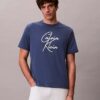 T-shirt ample avec logo en lettres cursives T-shirt ample avec logo en lettres cursives