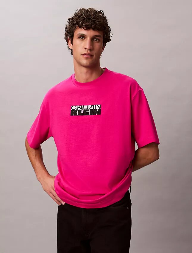 T-shirt ample avec logo graphique en blocs T-shirt ample avec logo graphique en blocs