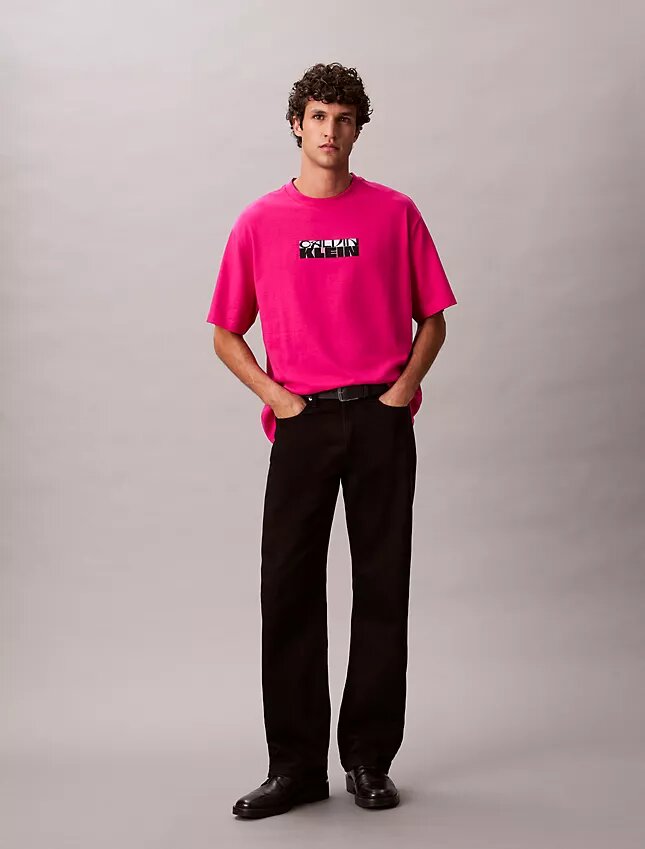 T-shirt ample avec logo graphique en blocs T-shirt ample avec logo graphique en blocs