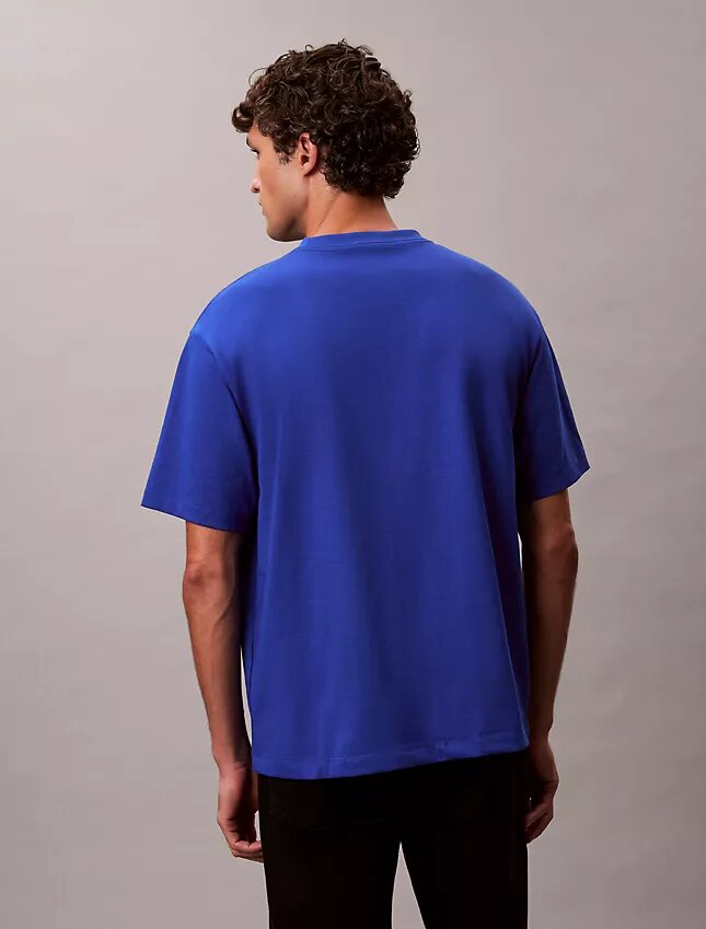 T-shirt ample avec logo graphique en blocs T-shirt ample avec logo graphique en blocs