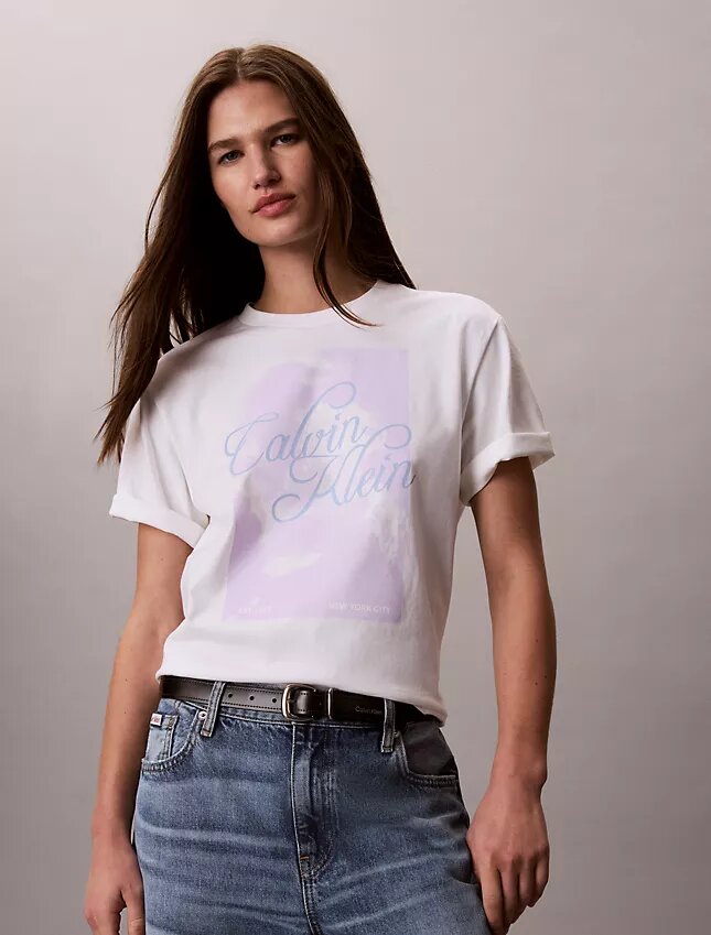 T-shirt ample avec logo graphique en lettres délavées T-shirt ample avec logo graphique en lettres délavées