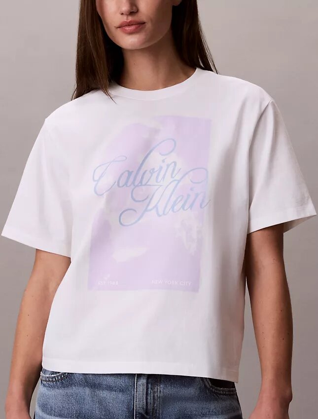 T-shirt ample avec logo graphique en lettres délavées T-shirt ample avec logo graphique en lettres délavées