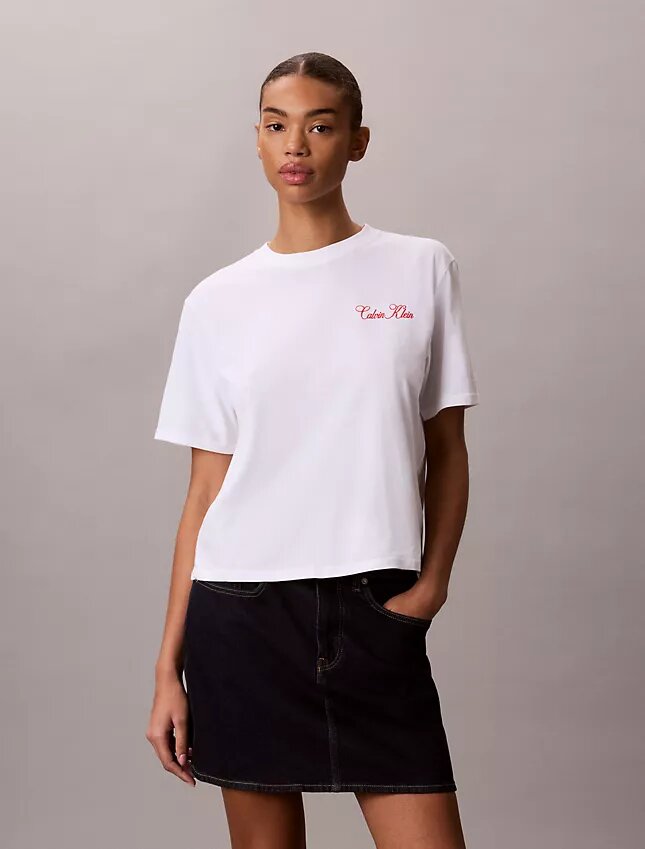 T-shirt ample à motif Calvin Klein en cursive T-shirt ample à motif Calvin Klein en cursive