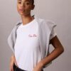 T-shirt ample à motif Calvin Klein en cursive T-shirt ample à motif Calvin Klein en cursive