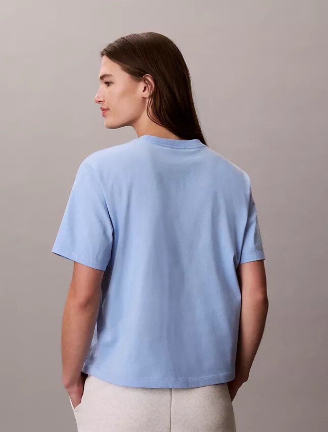 T-shirt ample à motif Calvin Klein en cursive T-shirt ample à motif Calvin Klein en cursive