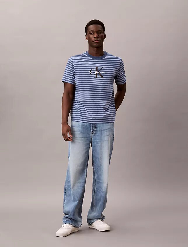 T-shirt ample à rayures et Monogram T-shirt ample à rayures et Monogram
