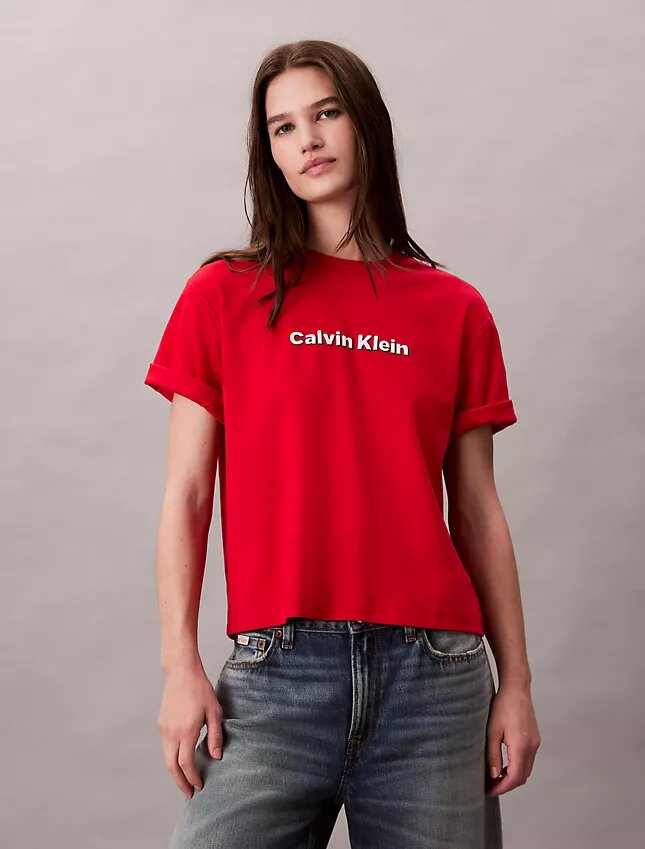 T-shirt classique avec logo brodé T-shirt classique avec logo brodé
