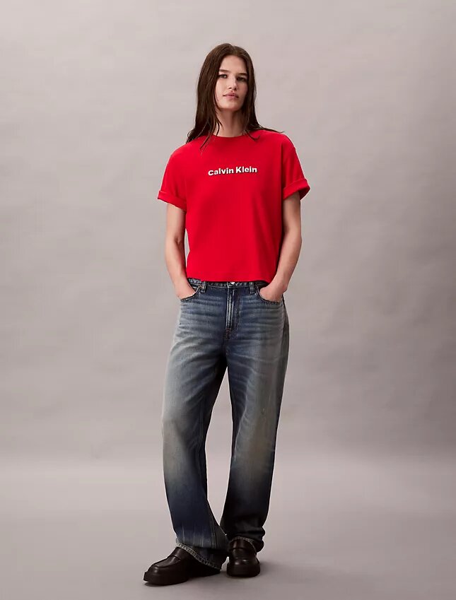 T-shirt classique avec logo brodé T-shirt classique avec logo brodé