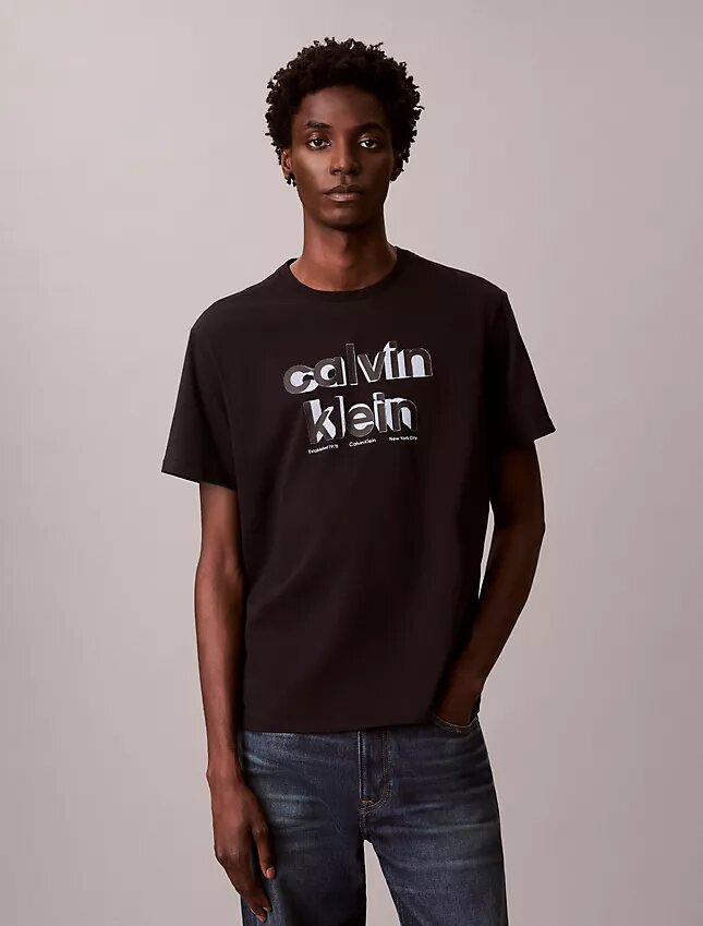 T-shirt classique avec logo en ombre T-shirt classique avec logo en ombre