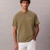 T-shirt classique avec logo en petits caractères T-shirt classique avec logo en petits caractères