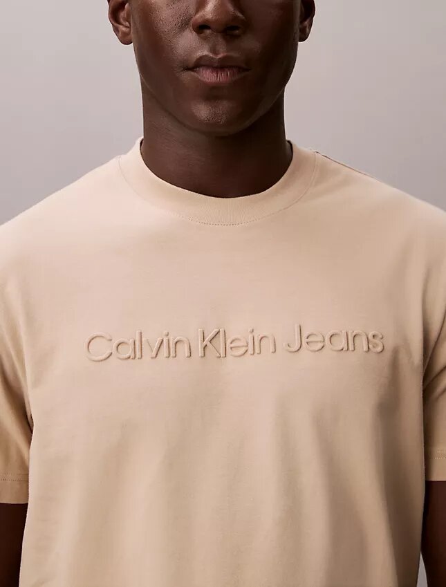 T-shirt classique avec logo en relief T-shirt classique avec logo en relief