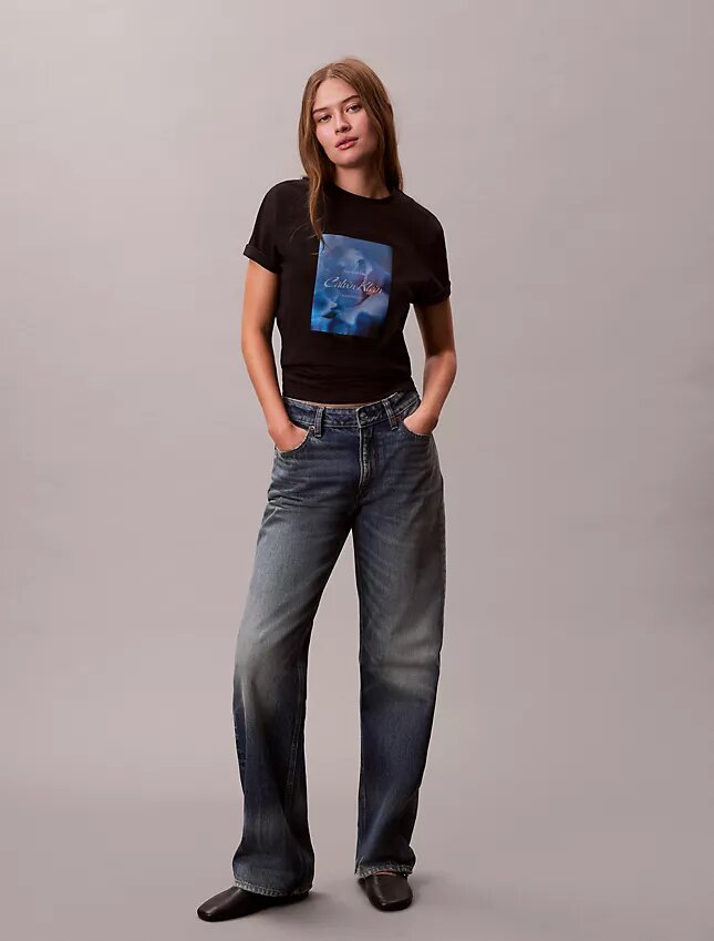 T-shirt classique avec logo floral T-shirt classique avec logo floral