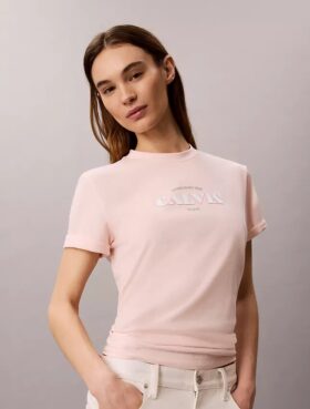 T-shirt classique avec logo graphique en gras