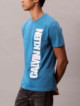 T-shirt classique avec logo graphique vertical