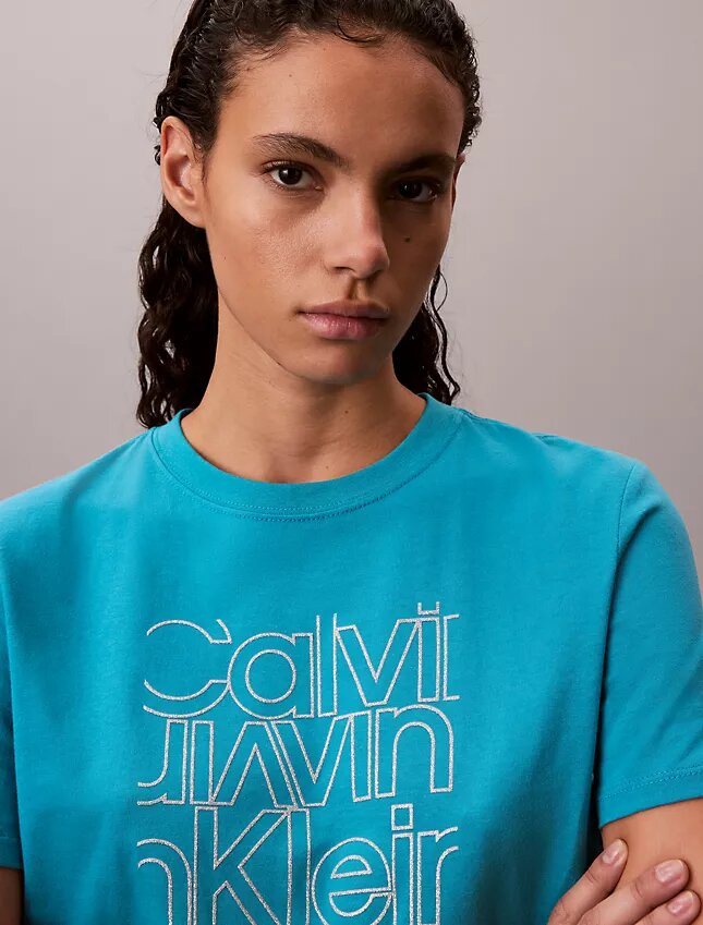 T-shirt classique avec logo pailleté T-shirt classique avec logo pailleté