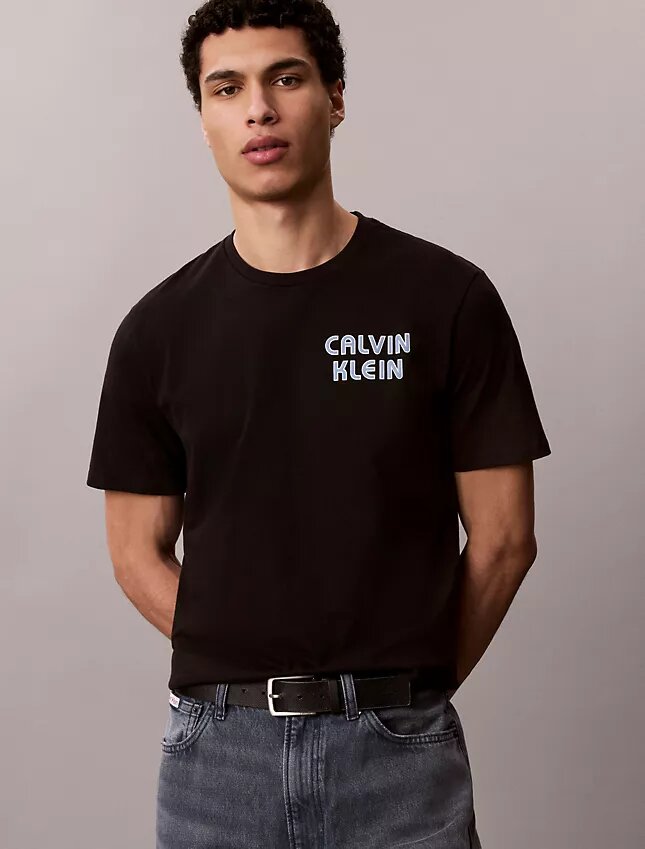 T-shirt classique avec logo rétro T-shirt classique avec logo rétro