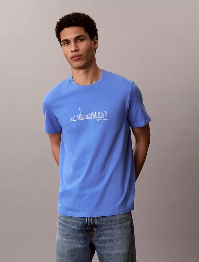 T-shirt classique avec motif de skyline urbain T-shirt classique avec motif de skyline urbain