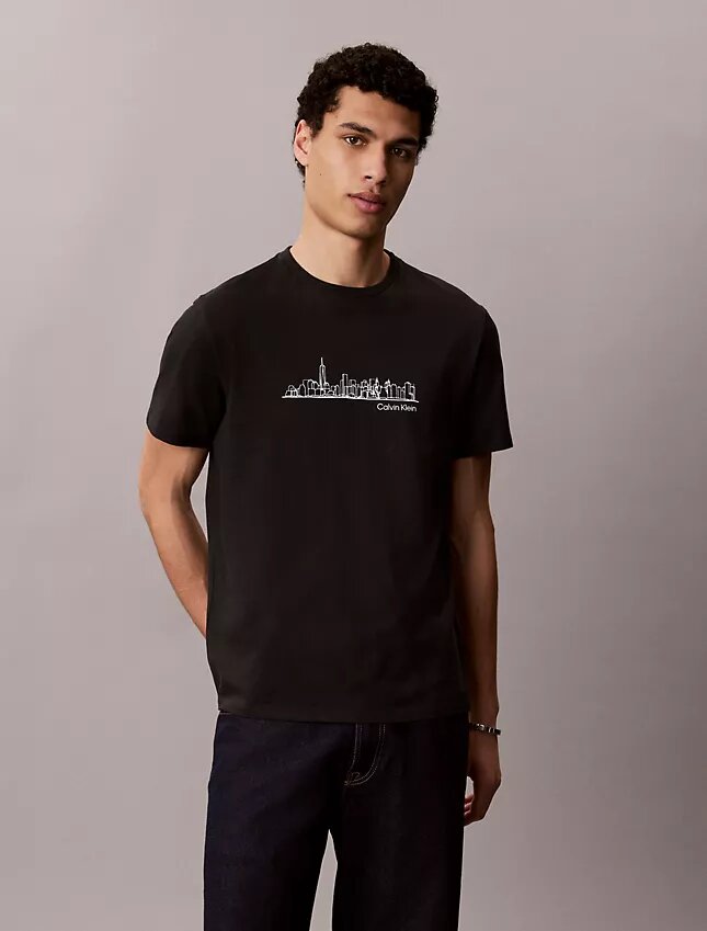 T-shirt classique avec motif de skyline urbain T-shirt classique avec motif de skyline urbain