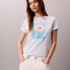 T-shirt classique avec motif marguerite T-shirt classique avec motif marguerite