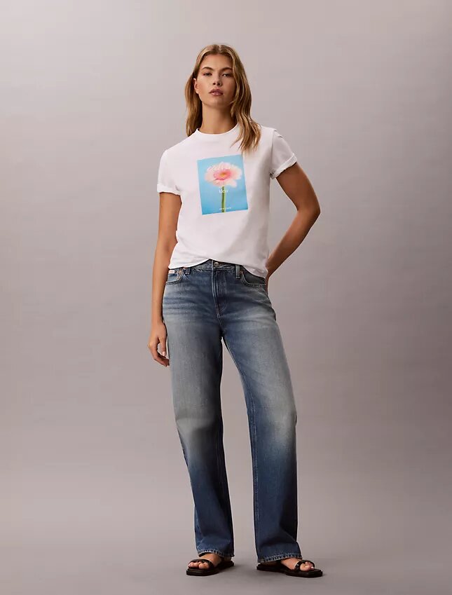 T-shirt classique avec motif marguerite T-shirt classique avec motif marguerite