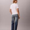 T-shirt classique avec motif marguerite T-shirt classique avec motif marguerite