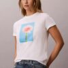 T-shirt classique avec motif marguerite T-shirt classique avec motif marguerite