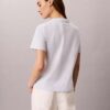 T-shirt classique avec motif marguerite T-shirt classique avec motif marguerite