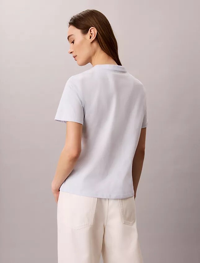 T-shirt classique avec motif marguerite T-shirt classique avec motif marguerite