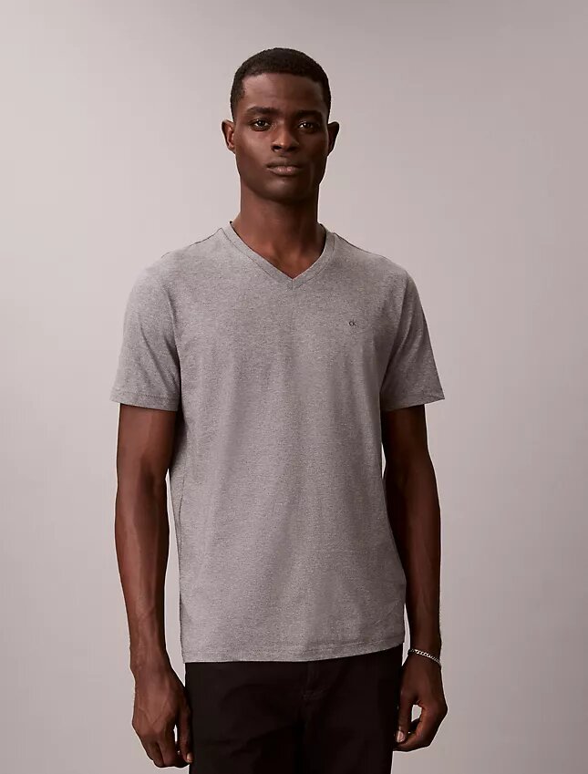 T-shirt classique à col en V Liquid Touch T-shirt classique à col en V Liquid Touch