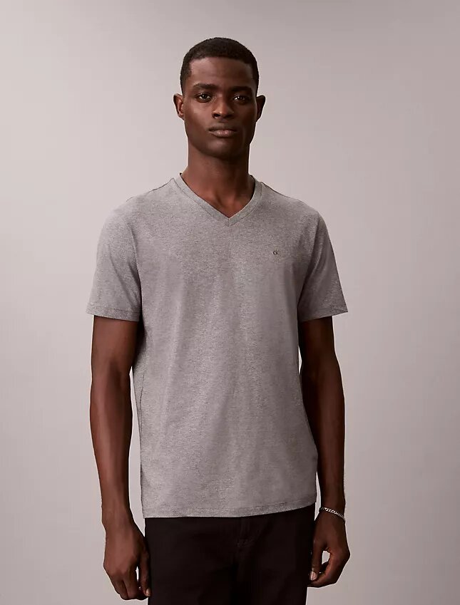 T-shirt classique à col en V Liquid Touch T-shirt classique à col en V Liquid Touch