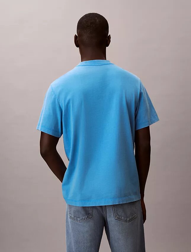 T-shirt classique à logo et effet délavé à l’acide T-shirt classique à logo et effet délavé à l’acide