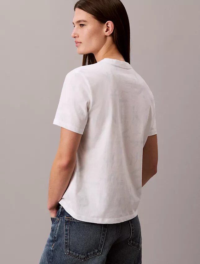 T-shirt classique à monogramme délavé sur toute la surface T-shirt classique à monogramme délavé sur toute la surface