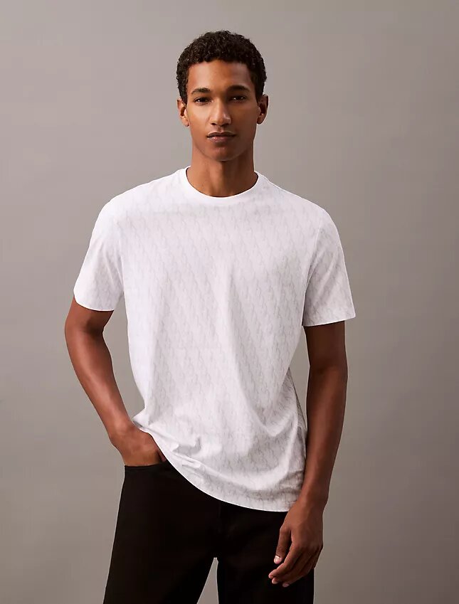 T-shirt classique à monogramme intégral Liquid Touch T-shirt classique à monogramme intégral Liquid Touch