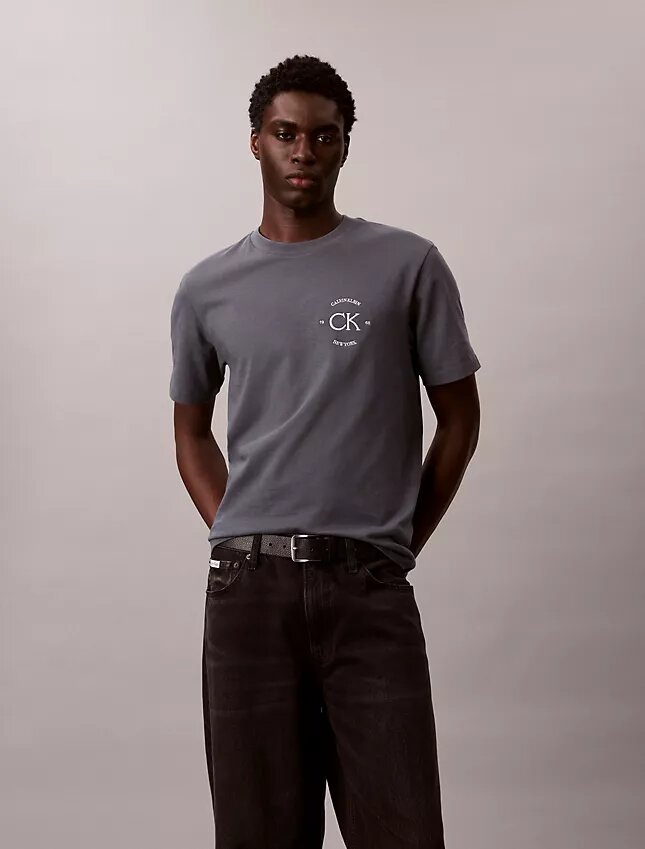 T-shirt classique à motif circulaire T-shirt classique à motif circulaire