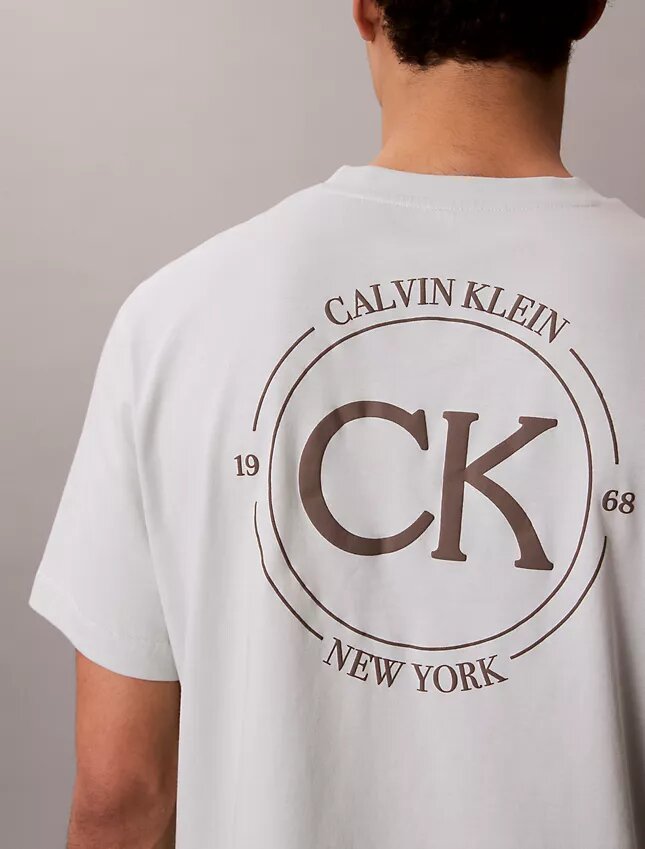 T-shirt classique à motif circulaire T-shirt classique à motif circulaire