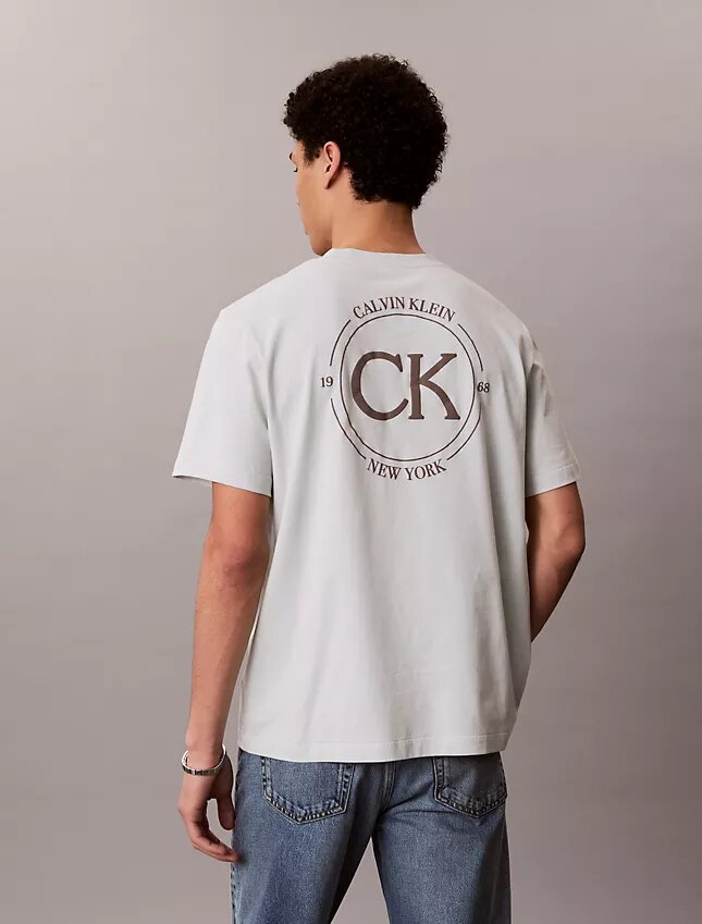 T-shirt classique à motif circulaire T-shirt classique à motif circulaire