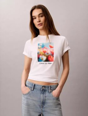 T-shirt classique à motif floral