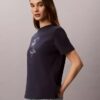 T-shirt classique à motif floral T-shirt classique à motif floral