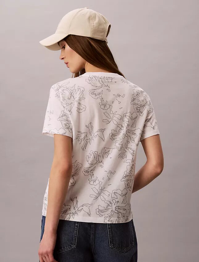 T-shirt classique à motif floral T-shirt classique à motif floral