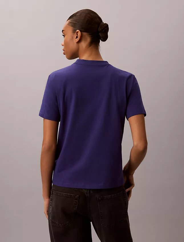 T-shirt classique à motif floral flou T-shirt classique à motif floral flou