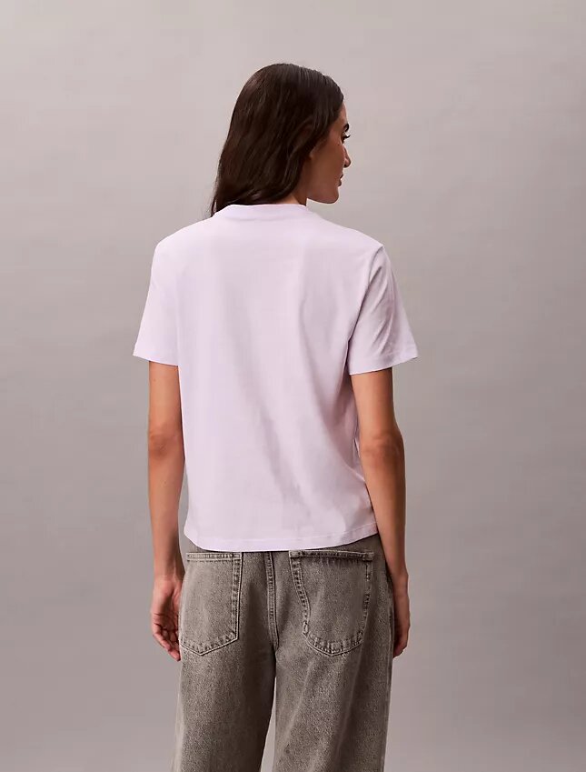 T-shirt classique à motif floral flou T-shirt classique à motif floral flou