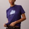 T-shirt classique à motif floral flou T-shirt classique à motif floral flou