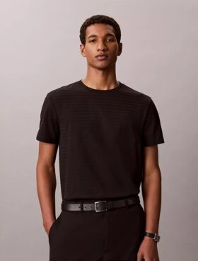 T-shirt classique à rayures