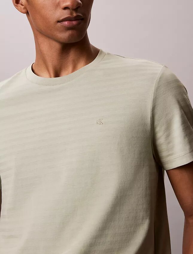 T-shirt classique à rayures T-shirt classique à rayures